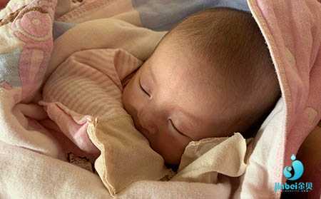 双角子宫怀孕几率_染色体异常胎停了_为什么选择海外试管婴儿，而不选国内的